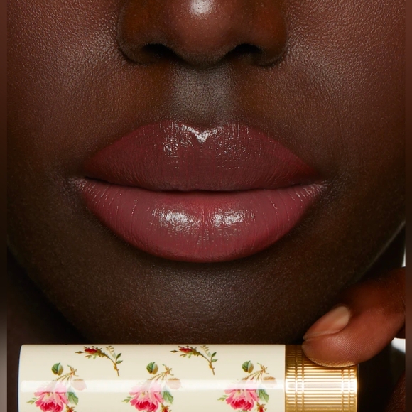 New~ Gucci Rouge à Lèvres Voile Lipstick - 208 They Met In Argentina - Picture 7 of 17